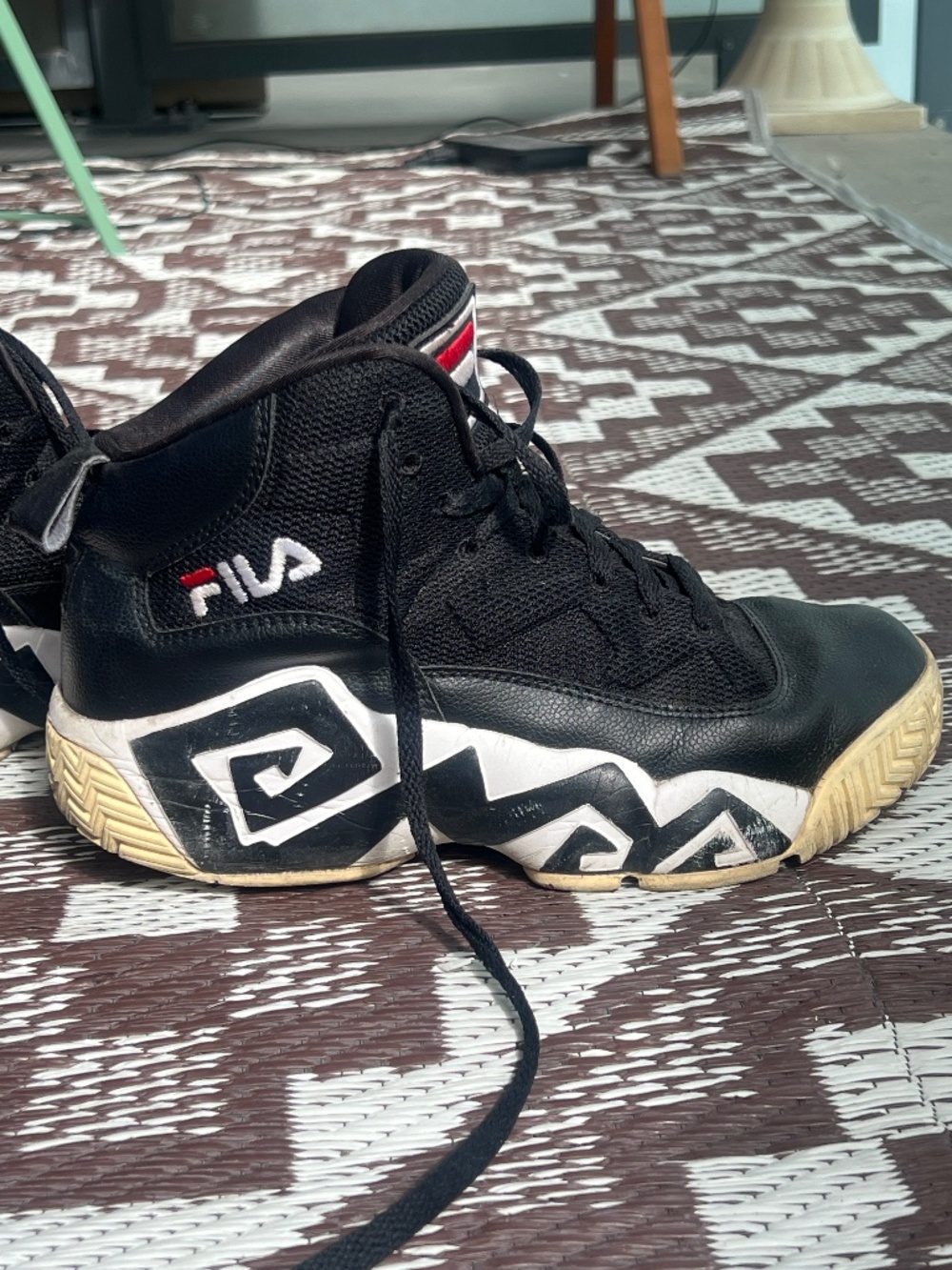 Vintage Fila sneakers